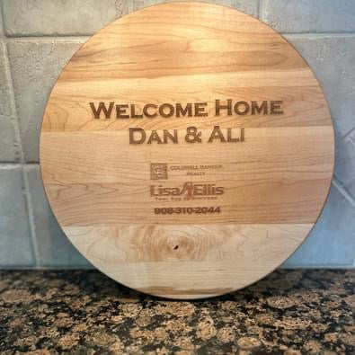 Realtor Round customizable maple charcuterie board